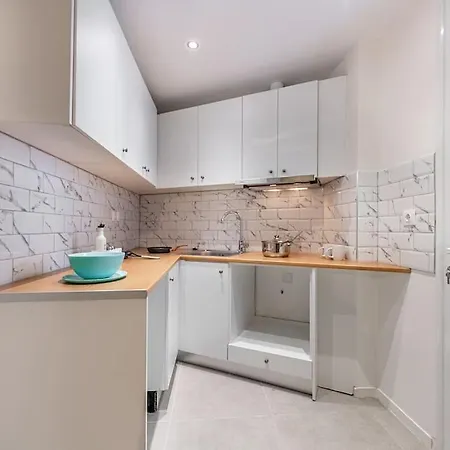 Apartment Under Acropolis Hill Athens